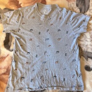 Nike graphic tennis tee